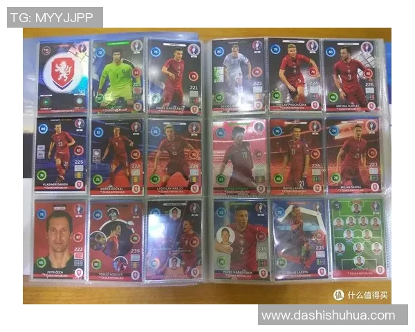如何购买帕尼尼足球球星卡？详细购买指南与选购技巧分享